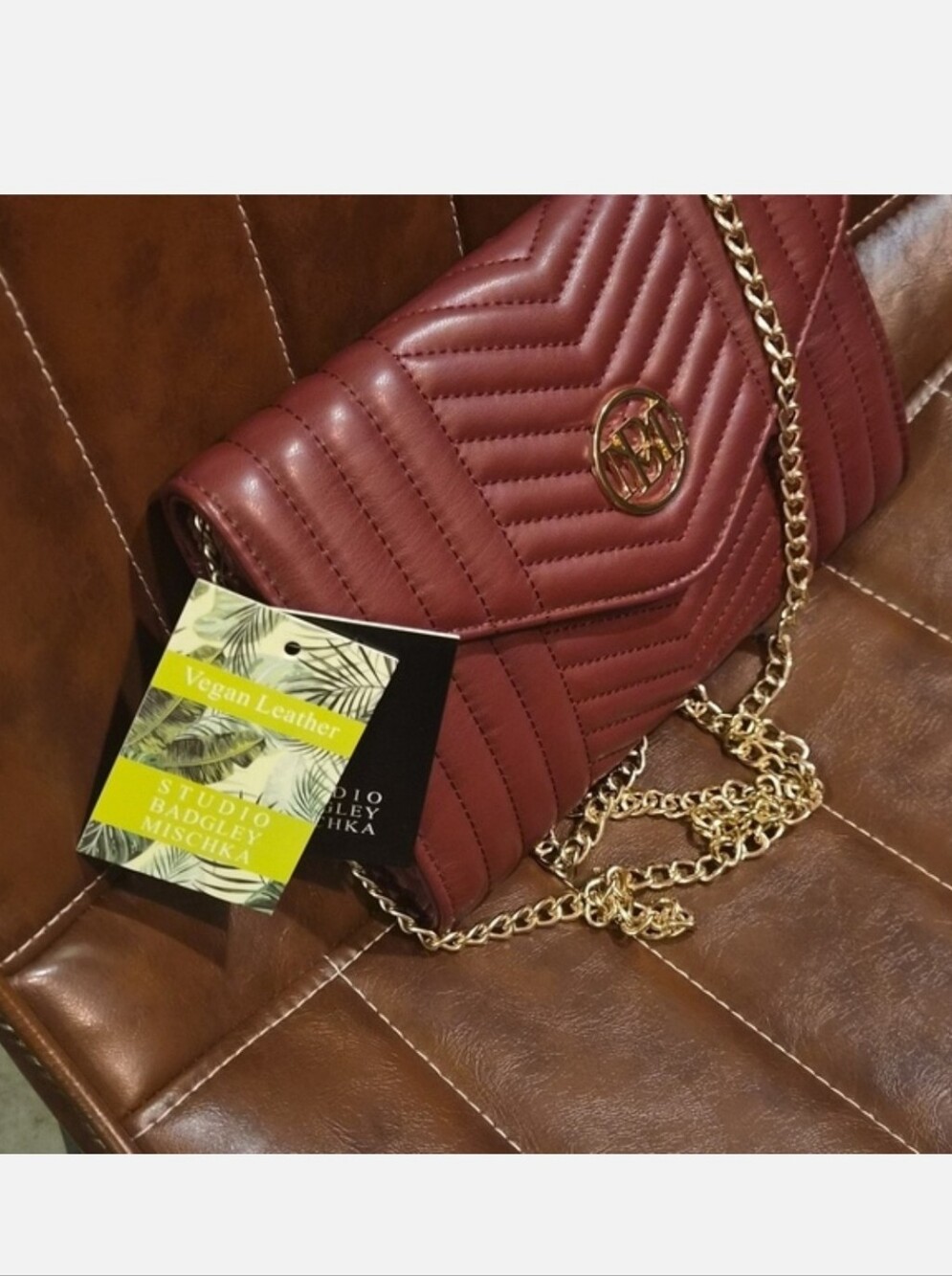Badgley Mischka 2 Pc  Quilted Burgundy Crossbody with Gold Chain and Coin Purse - Picture 2 of 11